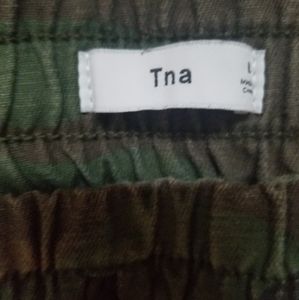 Womens TNA camouflage pants